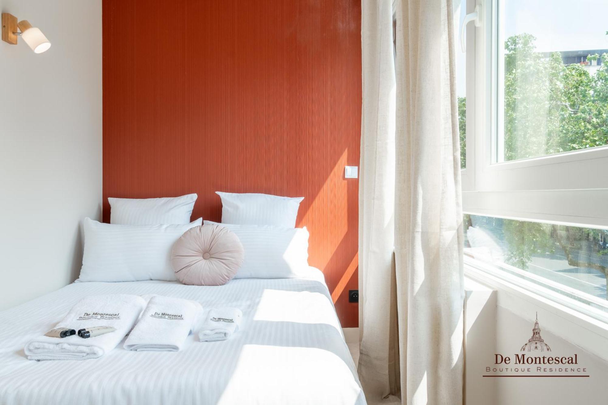 De Montescal - Hot Tub And Ac Cosy Apartment A Prime Location 40M2 Paris Eksteriør bilde