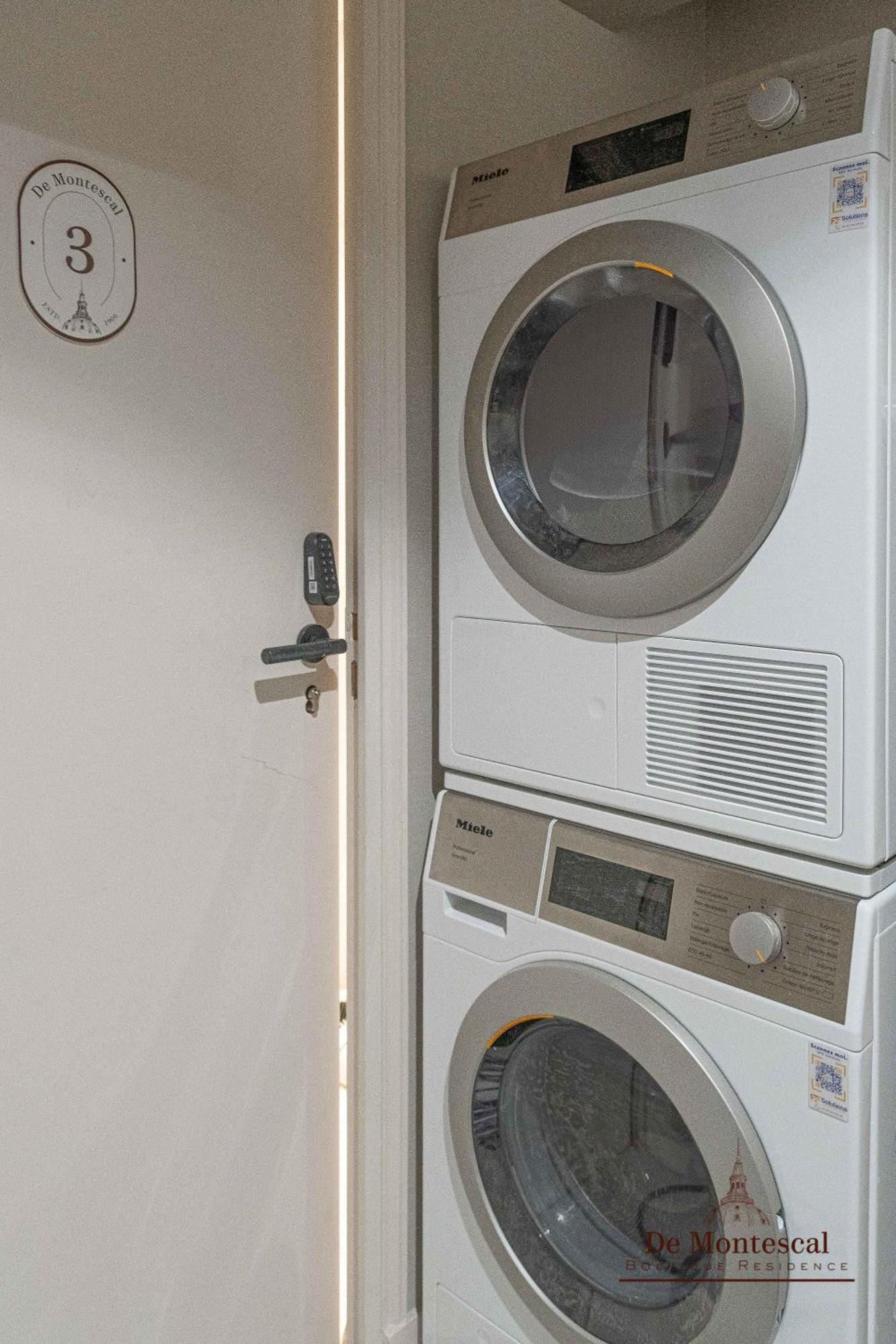 De Montescal - Hot Tub And Ac Cosy Apartment A Prime Location 40M2 Paris Eksteriør bilde
